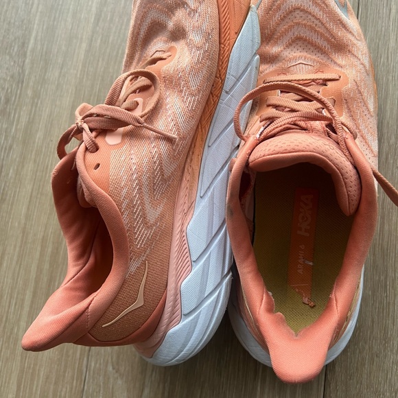 Hoka One One Arahi 6 Womens Size 8B Orange Walking Shoes - Picture 4 of 10